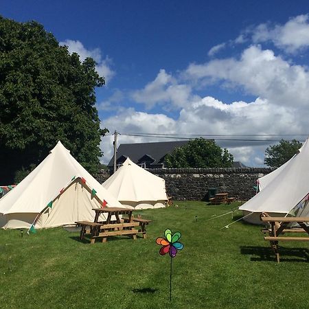 ホテル Cong Glamping エクステリア 写真