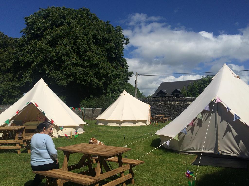 ホテル Cong Glamping エクステリア 写真