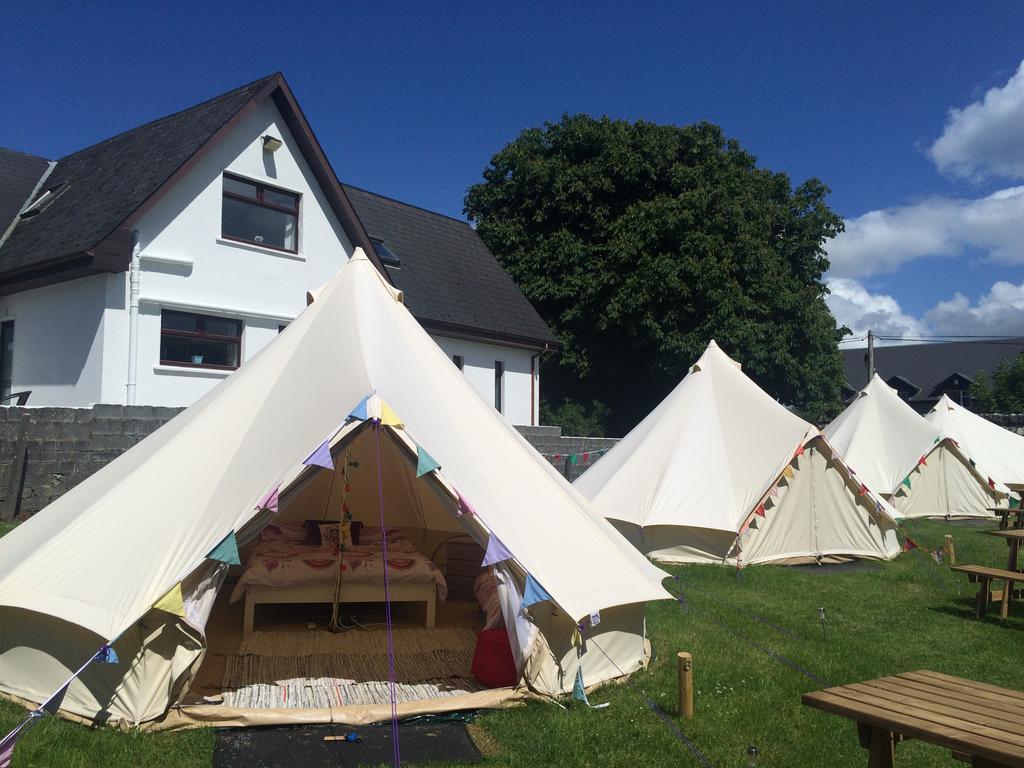 ホテル Cong Glamping エクステリア 写真